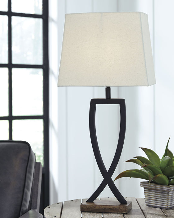 Makara - Black/Brown - Metal Table Lamp