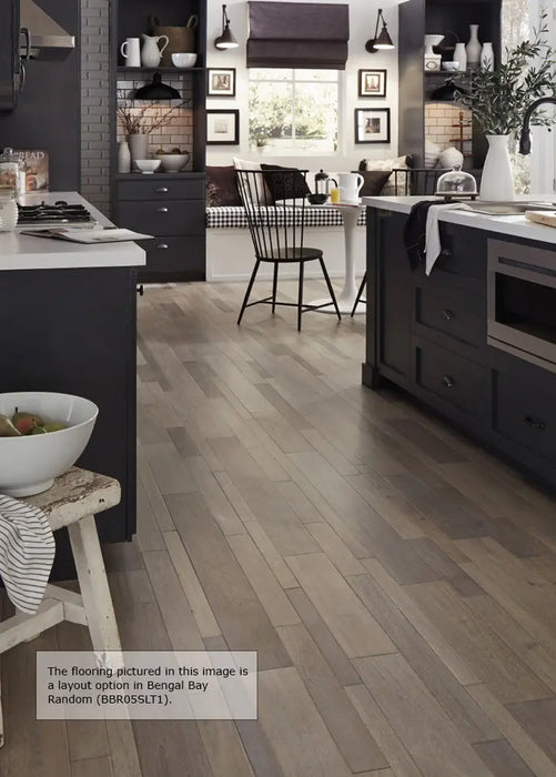 Mannington - Bengal Bay Random - Salt Engineered Hardwood Flooring