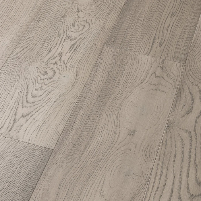 Shaw - FH820 - Exquisite - Silverado Oak - Hardwood Flooring