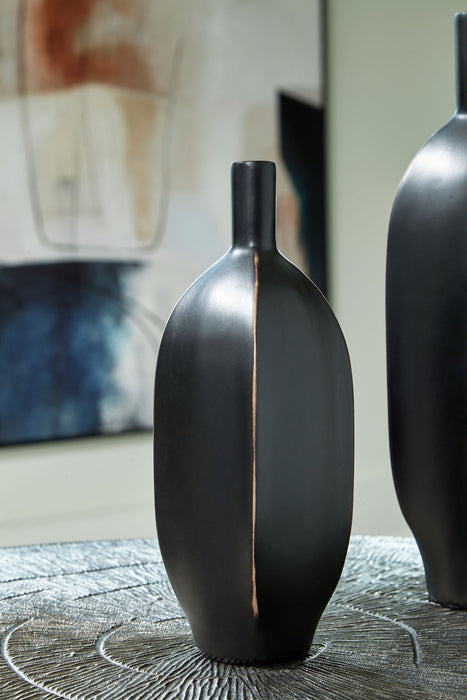 Rhaveney - Vase (Set of 3) - Small - Black