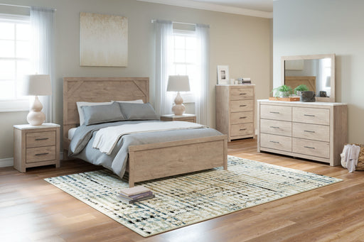 Senniberg - Light Brown / White - Queen Panel Hdbd/Ftbd Cleveland Home Outlet (OH) - Furniture Store in Middleburg Heights Serving Cleveland, Strongsville, and Online