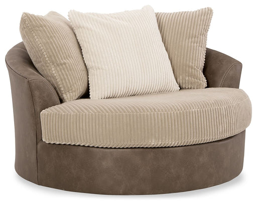 Keskin - Sand - Oversized Swivel Accent Chair Cleveland Home Outlet (OH) - Furniture Store in Middleburg Heights Serving Cleveland, Strongsville, and Online